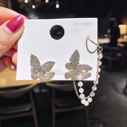 Fashionable Trendy Butterfly Pearl Stud Stone Earrings